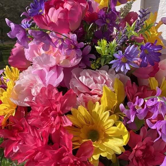 Beautiful Bountiful Colorful Hanging - Picture 2 of 5